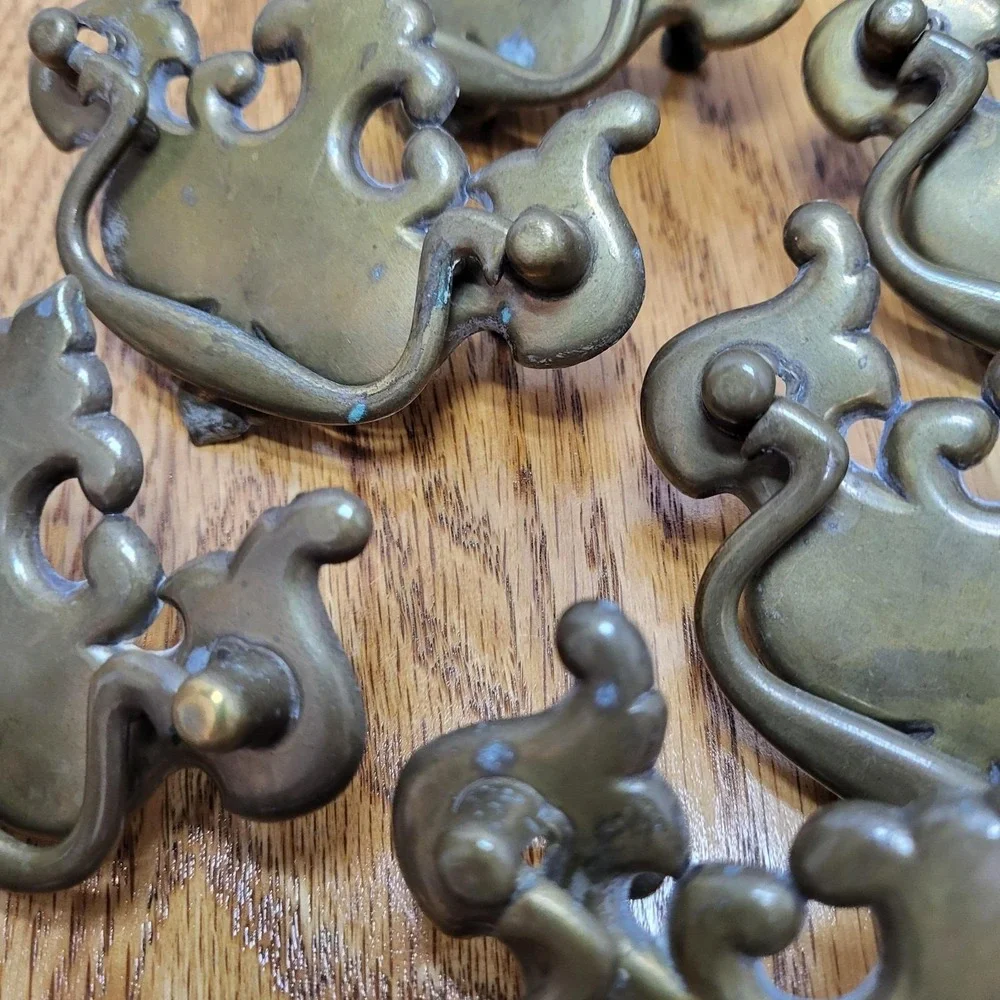 VTG Brass Batwing Drop Bail Drawer Pull Chippendale Style Continental Hardware 9